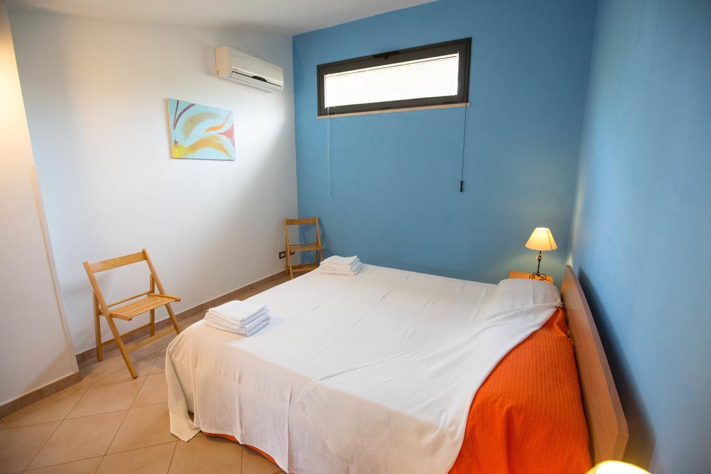 Ogliastro Sul Mare - Sleep And Dream Villa Cefalù Oda fotoğraf